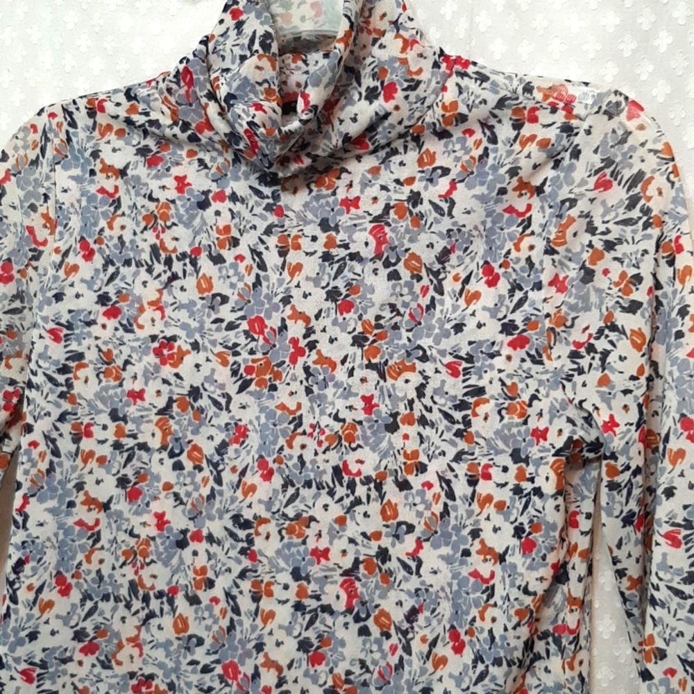 Banana Republic top